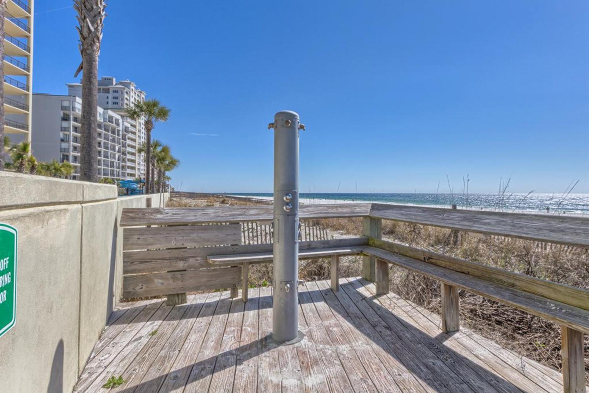 Phoenix West Orange Beach Bilik gambar