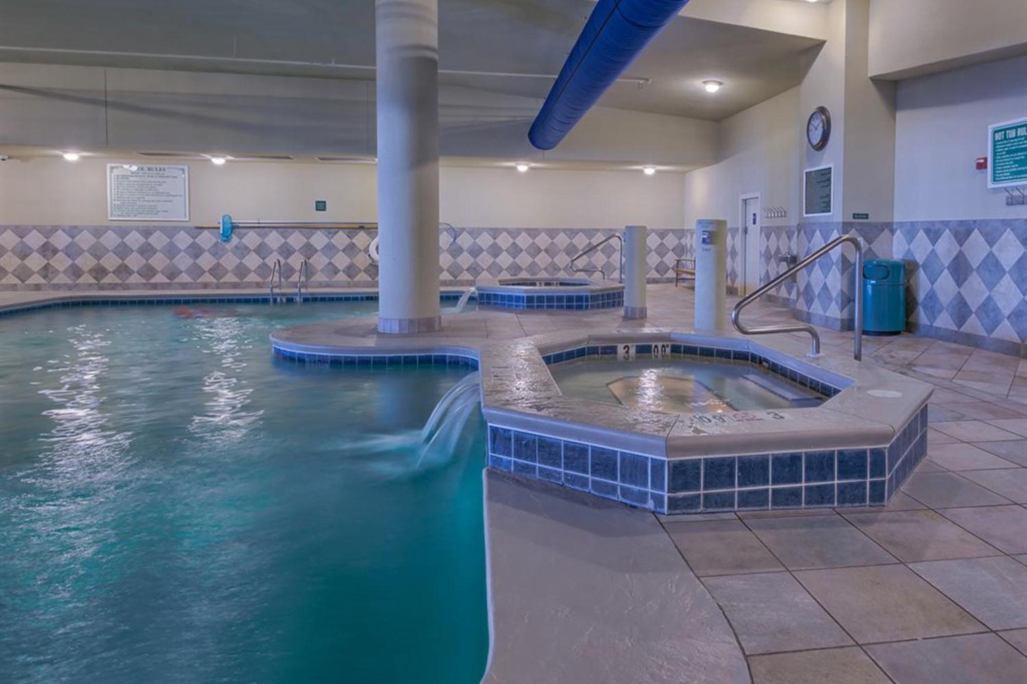Phoenix West Orange Beach Bilik gambar