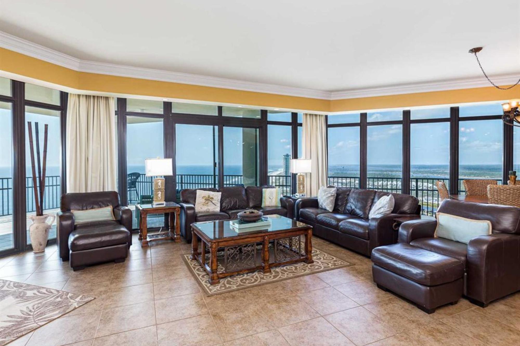 Phoenix West Orange Beach Bilik gambar