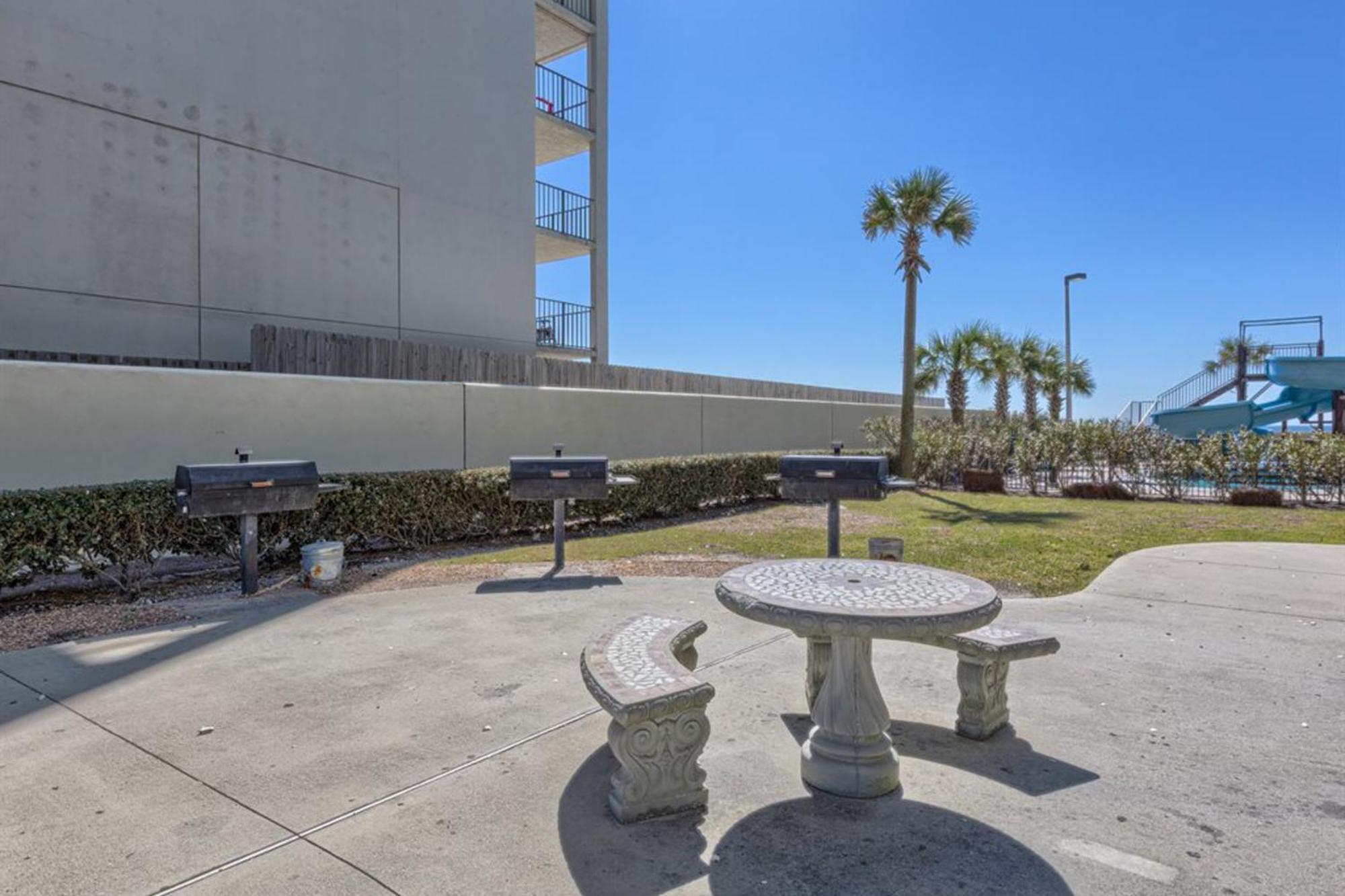 Phoenix West Orange Beach Bilik gambar