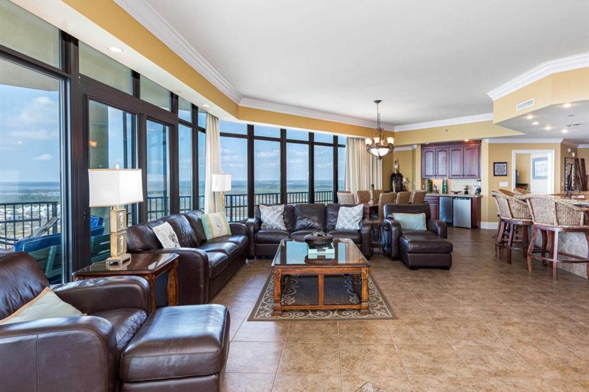 Phoenix West Orange Beach Bilik gambar