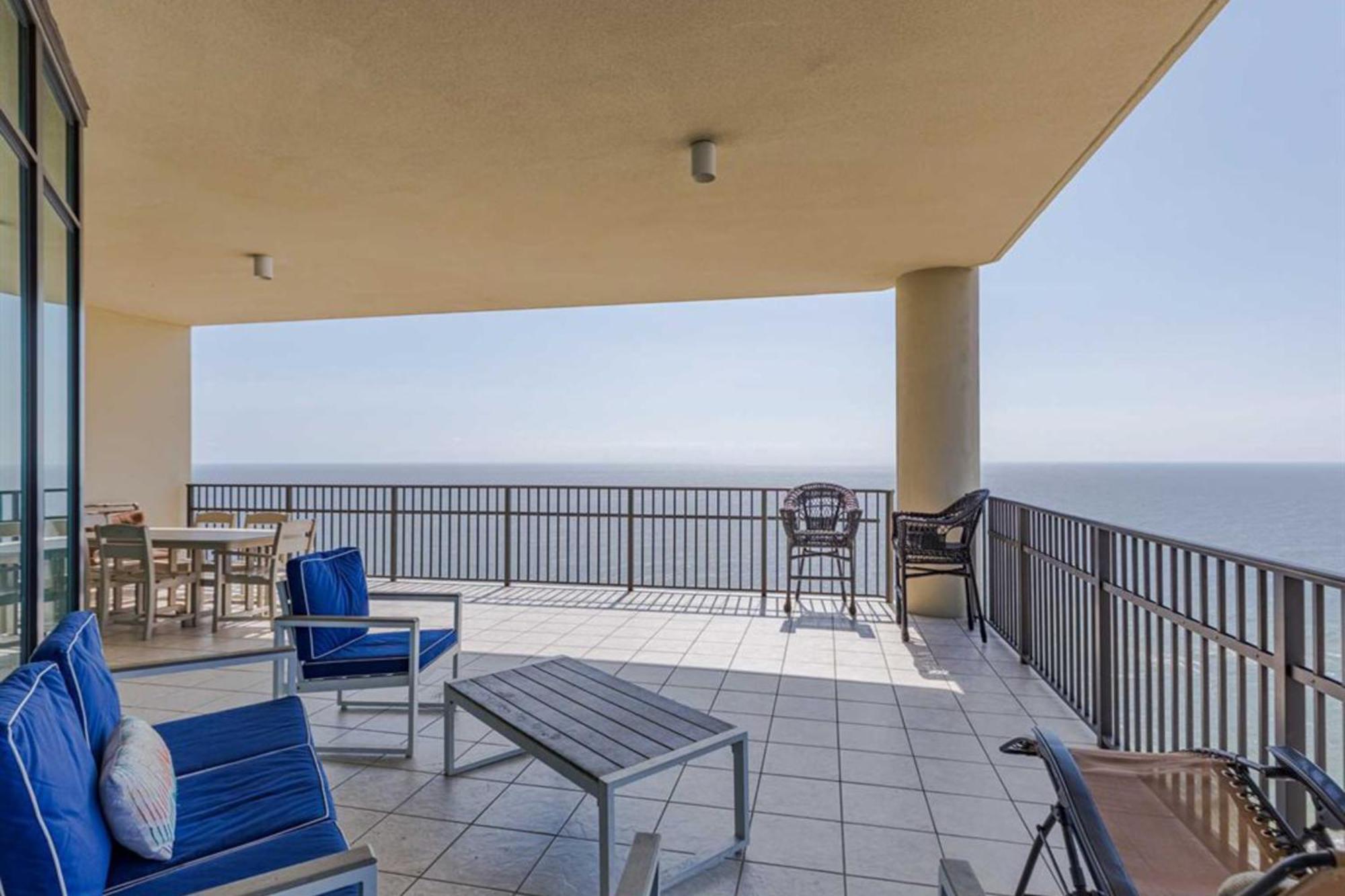 Phoenix West Orange Beach Bilik gambar
