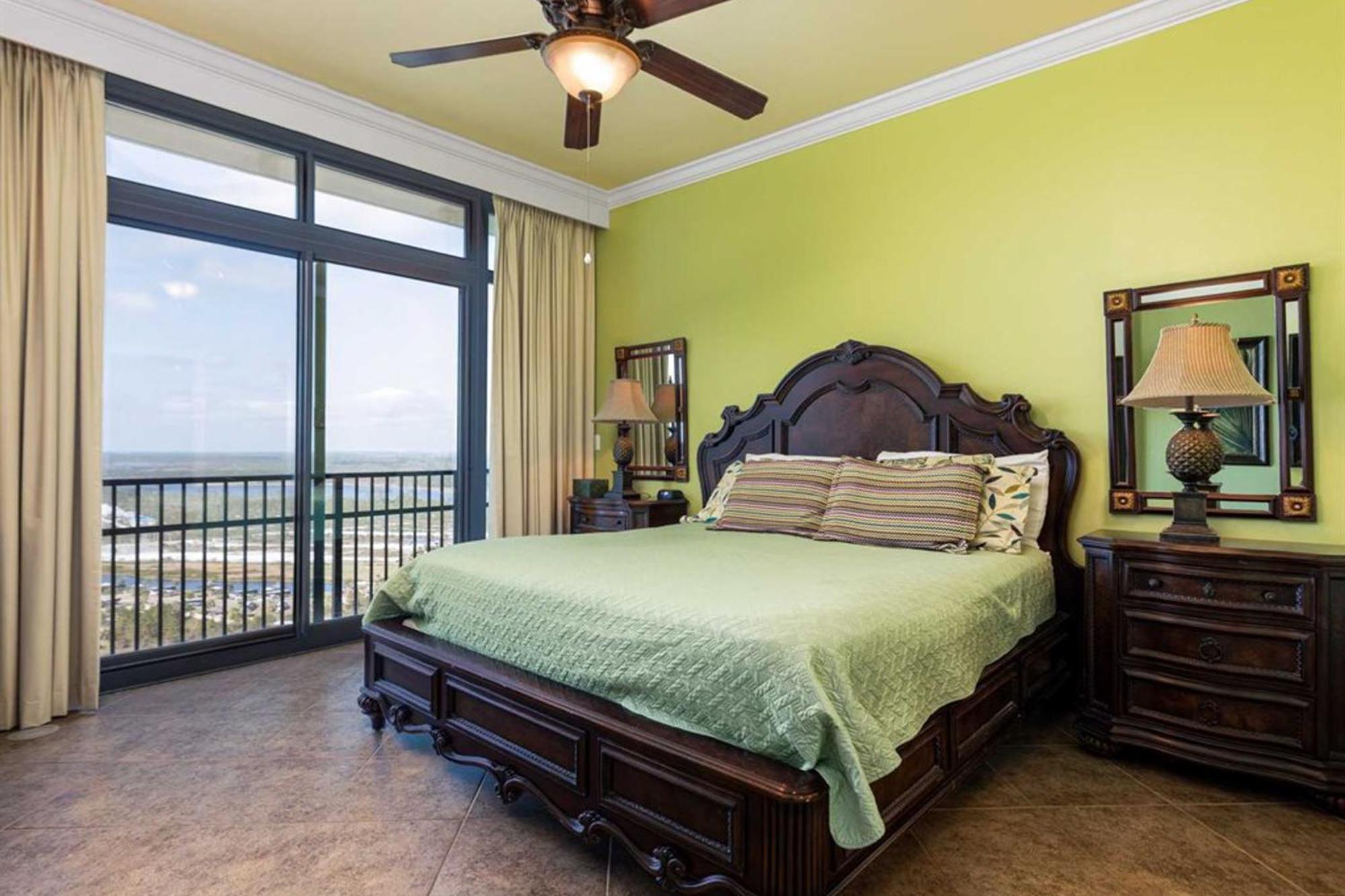 Phoenix West Orange Beach Bilik gambar